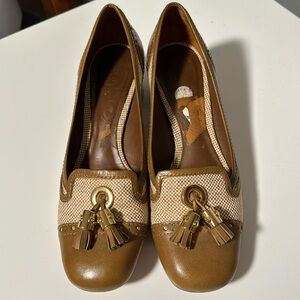 Tory Burch heels size 9